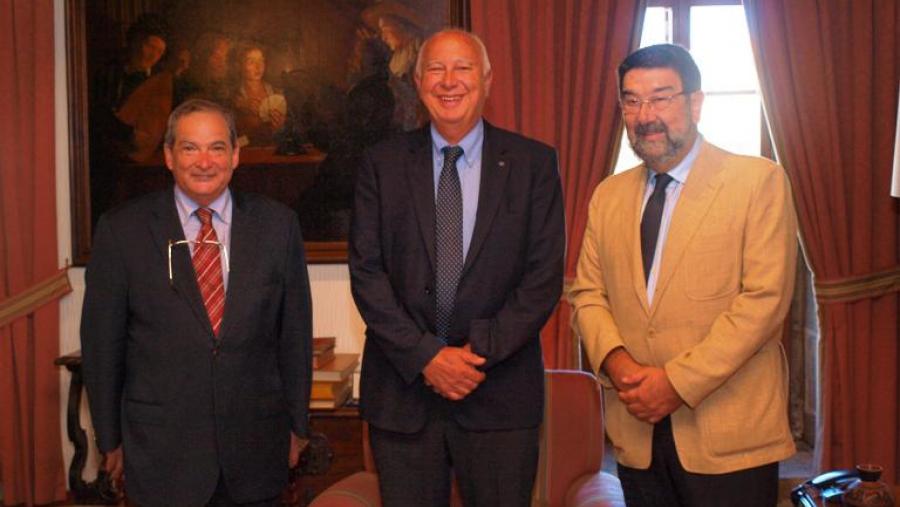 De esquerda a dereita: Jorge Daniel Lemus, Juan Casares e Juan Gestal. Foto: Alfonso-Servimav De esquerda a dereita: Jorge Daniel Lemus, Juan Casares e Juan Gestal. Foto: Alfonso-Servimav