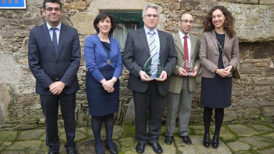 De esquerda a dereita, Manuel Varela, director da Axencia Galega de Innovación; Carme Pampín, presidenta de Bioga; Luis Sánchez, director xeral de Lonza Biologics; Faustino Gómez, investigador de... De esquerda a dereita, Manuel Varela, director da Axencia Galega de Innovación; Carme Pampín, presidenta de Bioga; Luis Sánchez, director xeral de Lonza Biologics; Faustino Gómez, investigador de...