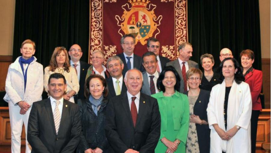 O reitor xunto a integrantes do seu equipo de dirección nestes últimos catro anos. Foto: Santi Alvite O reitor xunto a integrantes do seu equipo de dirección nestes últimos catro anos. Foto: Santi Alvite