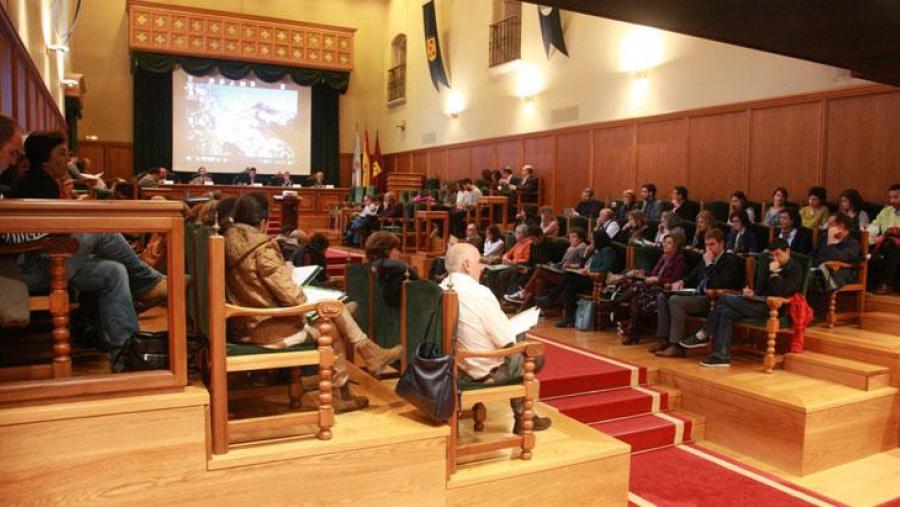 Equipos directivos e de orientación dos centros de ensino medio galegos coñeceron as novidades da USC Equipos directivos e de orientación dos centros de ensino medio galegos coñeceron as novidades da USC