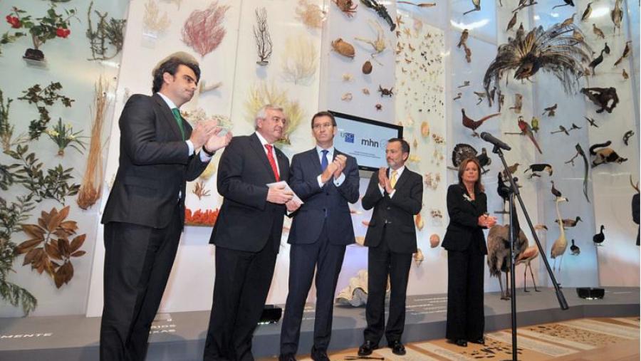 De esquerda a dereita Diego Calvo, Juan Viaño, Alberto Núñez Feijóo, Agustín Hernández e María Isabel Fraga. Foto: Santi Alvite De esquerda a dereita Diego Calvo, Juan Viaño, Alberto Núñez Feijóo, Agustín Hernández e María Isabel Fraga. Foto: Santi Alvite
