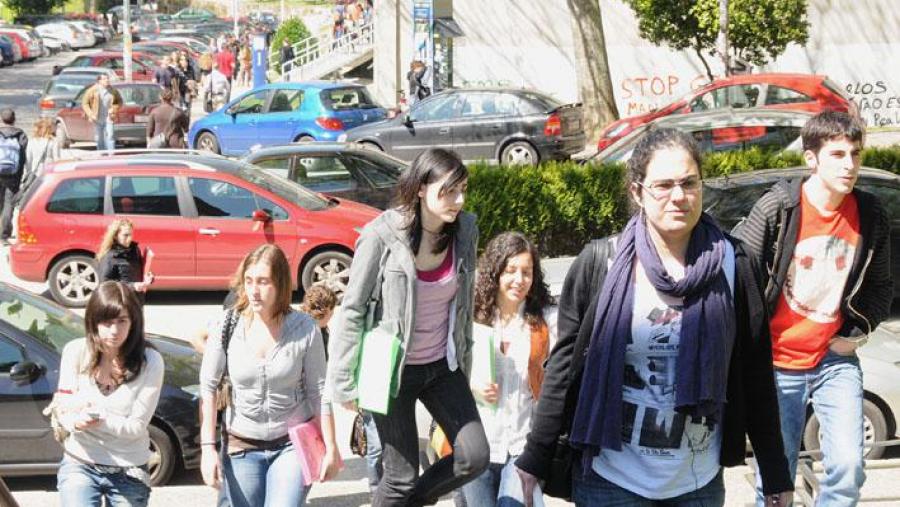 Os titulados e tituladas pola USC en Farmacia, Medicina, Veterinaria e Odontoloxía terán o nivel de máster no EEES Os titulados e tituladas pola USC en Farmacia, Medicina, Veterinaria e Odontoloxía terán o nivel de máster no EEES
