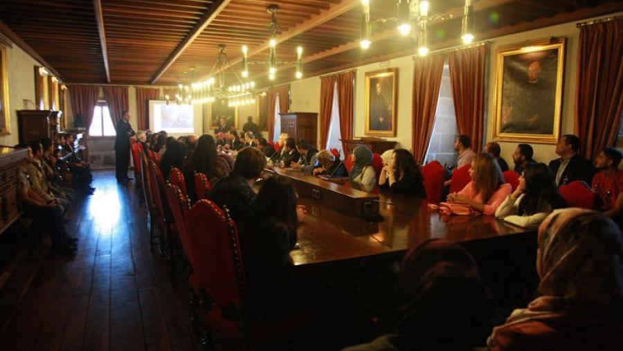 Son preto dun cento os estudantes árabes que este curso están na USC (Foto: SERVIMAV-USC) Son preto dun cento os estudantes árabes que este curso están na USC (Foto: SERVIMAV-USC)