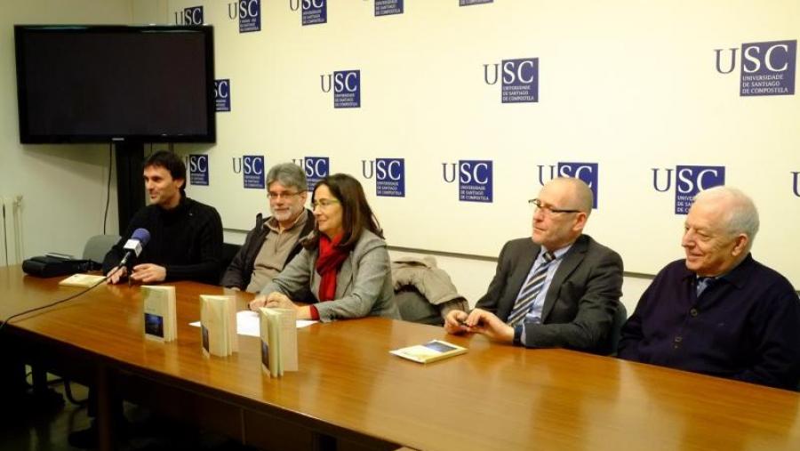 De esquerda a dereita, Jorge Mira, Salvador Bará, Dolores Álvarez, Juan L. Blanco Valdés e Francisco Díaz-Fierros (Foto: SERVIMAV-USC) De esquerda a dereita, Jorge Mira, Salvador Bará, Dolores Álvarez, Juan L. Blanco Valdés e Francisco Díaz-Fierros (Foto: SERVIMAV-USC)