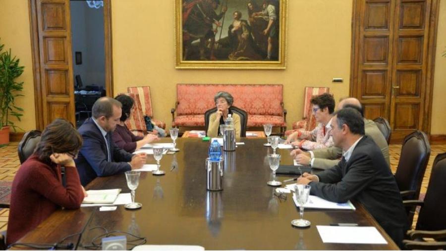 A delegación durante unha das reunións mantidas durante a viaxe A delegación durante unha das reunións mantidas durante a viaxe