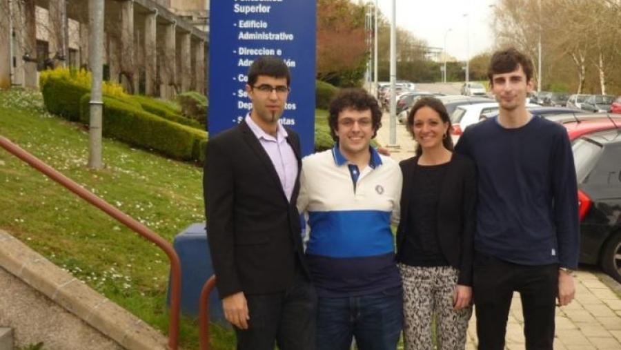 Joaquín Abadín, Iván Adrio, Patricia Fernández e Raico Álvarez, na Escola Politécnica Superior de Lugo Joaquín Abadín, Iván Adrio, Patricia Fernández e Raico Álvarez, na Escola Politécnica Superior de Lugo