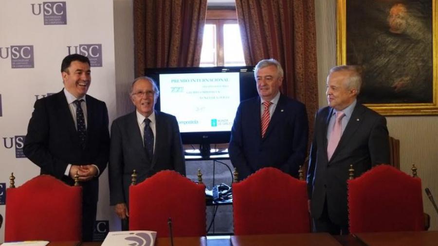 De esquerda a dereita, Román Rodríguez, Marcelino Oreja, Juan Viaño e Marek Kreglewski. Foto: Servimav-USC De esquerda a dereita, Román Rodríguez, Marcelino Oreja, Juan Viaño e Marek Kreglewski. Foto: Servimav-USC