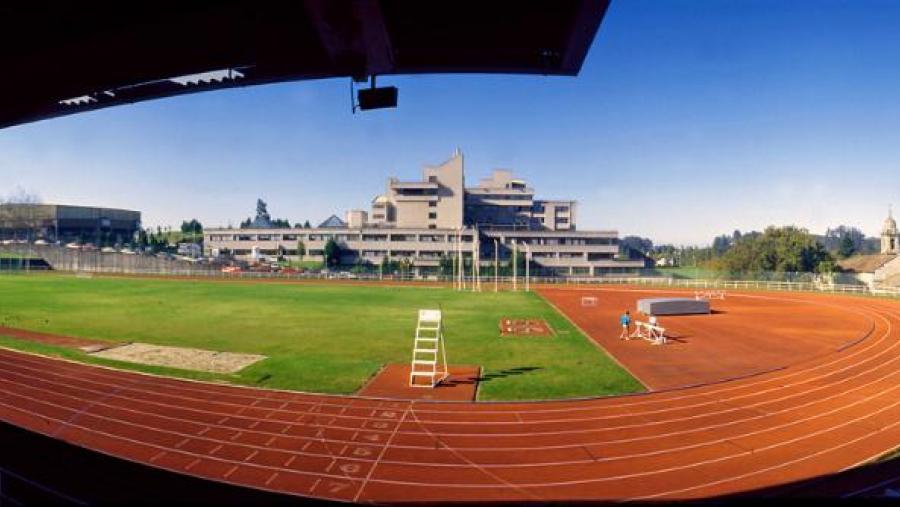 Unha xornada de portas abertas no estadio de atletismo conmemora o xoves a Semana Europea do Deporte na USC Unha xornada de portas abertas no estadio de atletismo conmemora o xoves a Semana Europea do Deporte na USC