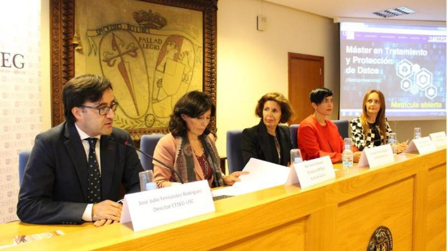 A USC impartirá un máster en tratamento e protección de datos A USC impartirá un máster en tratamento e protección de datos