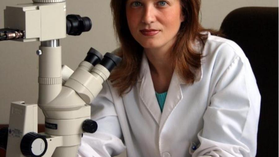 A profesora Inmaculada Tomás, coordinadora do grupo de investigación Oral Sciences A profesora Inmaculada Tomás, coordinadora do grupo de investigación Oral Sciences