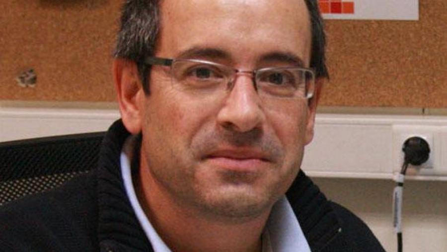 Antonio Salas é profesor da Facultade de Medicina da USC, integrante do Instituto de Ciencias Forenses da USC e director do grupo de Xenética de Poboacións en Biomedicina (GenPoB) Antonio Salas é profesor da Facultade de Medicina da USC, integrante do Instituto de Ciencias Forenses da USC e director do grupo de Xenética de Poboacións en Biomedicina (GenPoB)