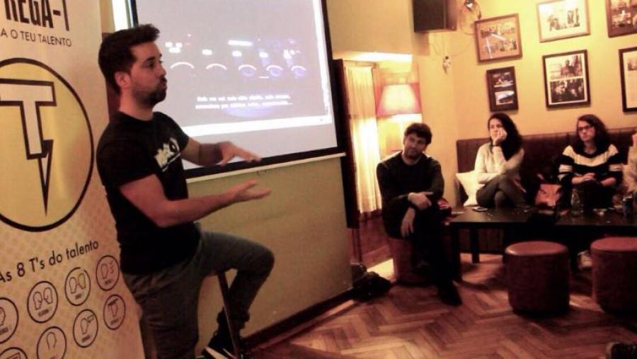 Segunda sesión ‘fóra da escola’ de Empréga-T, que comezou xa cos circuítos de adestramento Segunda sesión ‘fóra da escola’ de Empréga-T, que comezou xa cos circuítos de adestramento