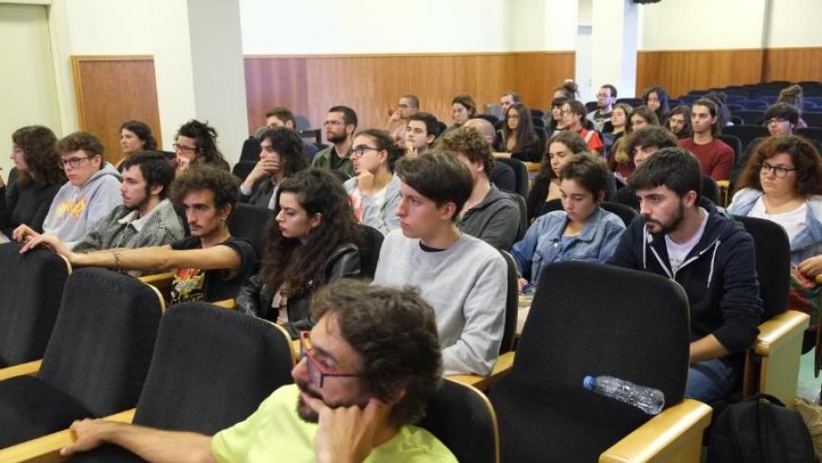 O acto contou coa participación de medio cento de estudantes. Foto: Servimav O acto contou coa participación de medio cento de estudantes. Foto: Servimav