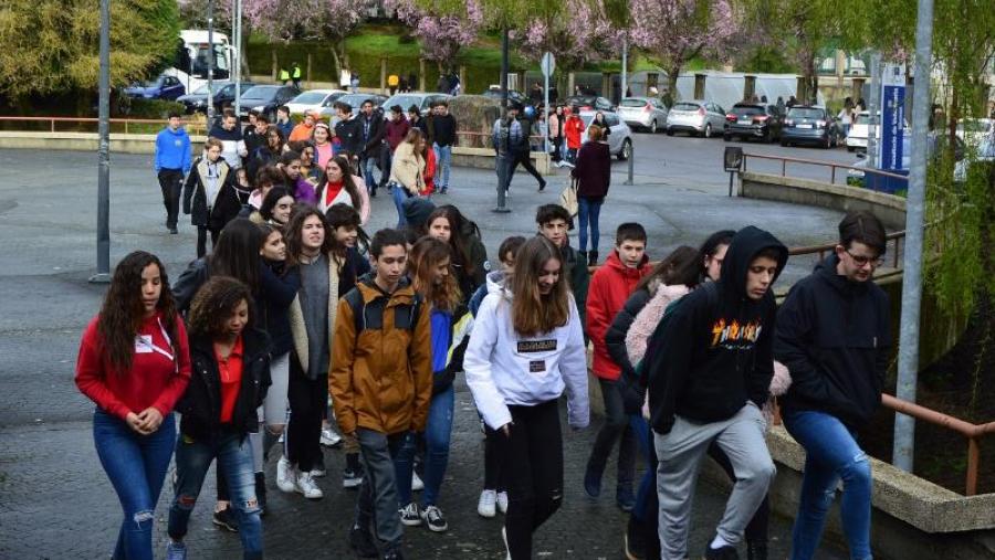 Máis de 250 estudantes de sete centros de ensino medio coñecen a oferta de estudos e servizos do campus de Lugo Máis de 250 estudantes de sete centros de ensino medio coñecen a oferta de estudos e servizos do campus de Lugo