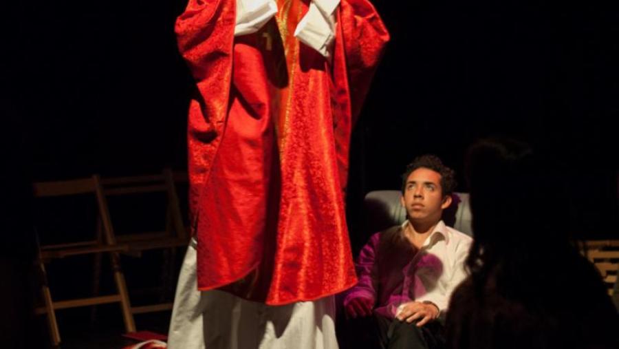 A compañía de teatro USC-Lugo arranca en Ourense a xira de ‘Casa de ilusións’, unha obra que levará a Toledo, León e Santiago A compañía de teatro USC-Lugo arranca en Ourense a xira de ‘Casa de ilusións’, unha obra que levará a Toledo, León e Santiago