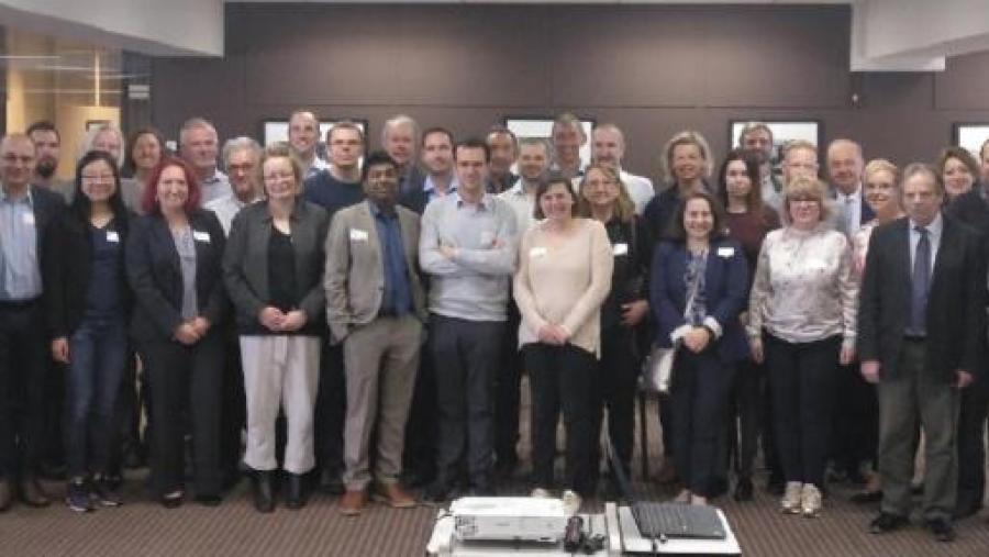 Representantes dos grupos europeos liderados pola USC reunidos en Bruxelas Representantes dos grupos europeos liderados pola USC reunidos en Bruxelas