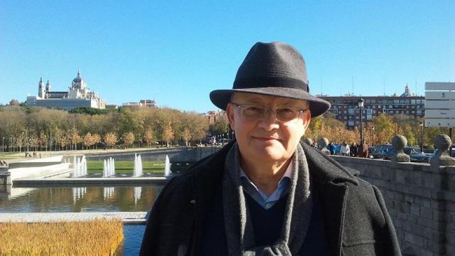 O catedrático José Manuel Touriñán recibe o premio internacional Educa Redipe na súa primeira convocatoria O catedrático José Manuel Touriñán recibe o premio internacional Educa Redipe na súa primeira convocatoria