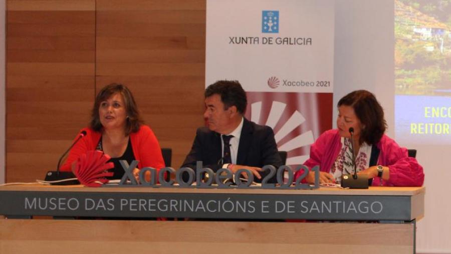 De esquerda a dereita Mª Teresa Carballeira, Román Rodríguez e Cecilia Pereira. Foto: GC De esquerda a dereita Mª Teresa Carballeira, Román Rodríguez e Cecilia Pereira. Foto: GC