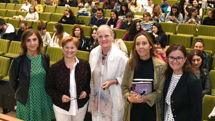 De esquerda a dereita, Liste, Cobo, Radl Philipp, Díaz Varela, e Lorenzo Moledo en Ciencias da Educación. Foto: Santi Alvite De esquerda a dereita, Liste, Cobo, Radl Philipp, Díaz Varela, e Lorenzo Moledo en Ciencias da Educación. Foto: Santi Alvite