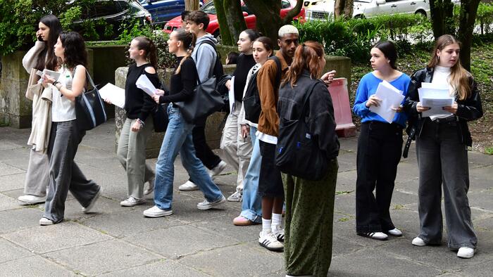 Estudantes no Campus Sur