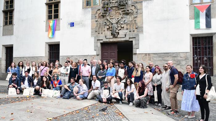 Foto de grupo dos XXXV Cursos de lingua e cultura galegas ‘Galego sen fronteiras’. Foto: Santi Alvite Foto de grupo dos XXXV Cursos de lingua e cultura galegas ‘Galego sen fronteiras’. Foto: Santi Alvite