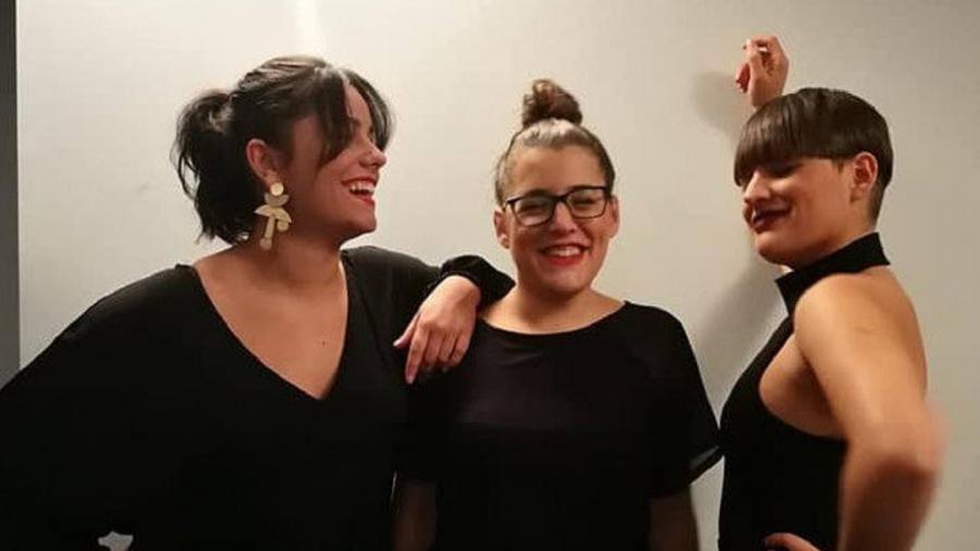 Integrantes do trío de cantareiras galegas Tanxugueiras