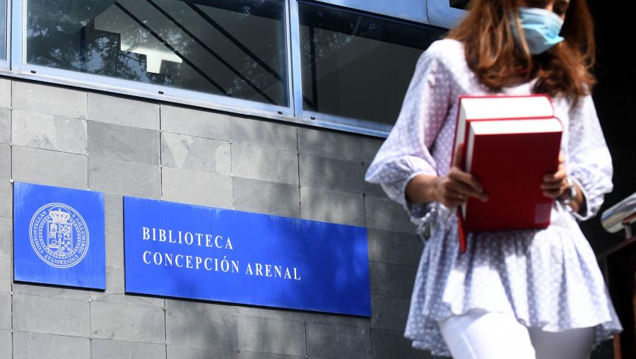 Biblioteca Concepción Arenal. Foto: Santi Alvite