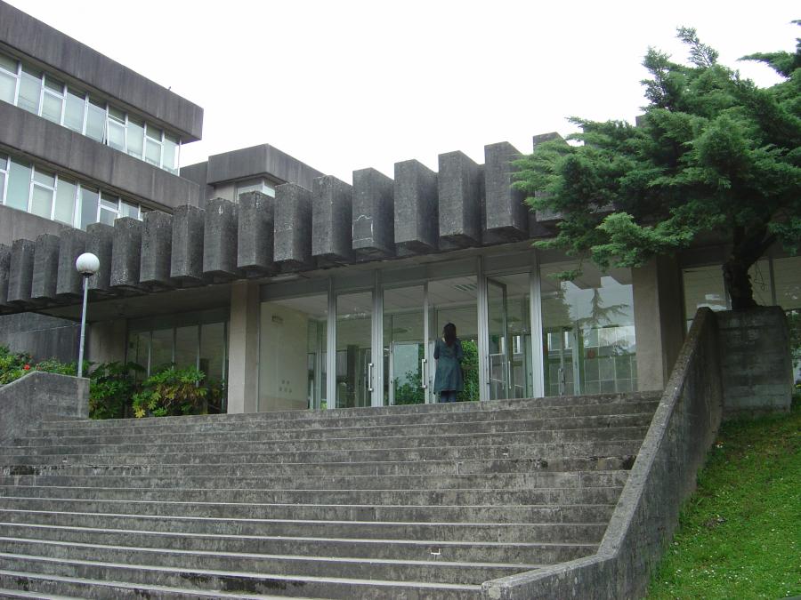Facultade de Dereito da USC. Foto: Santi Alvite