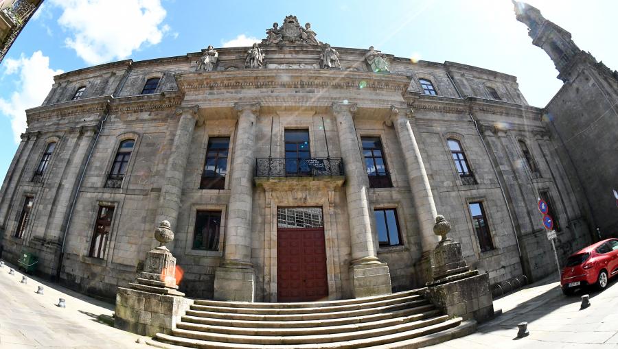 Facultade de Xeografía e Historia. Foto: Santi Alvite