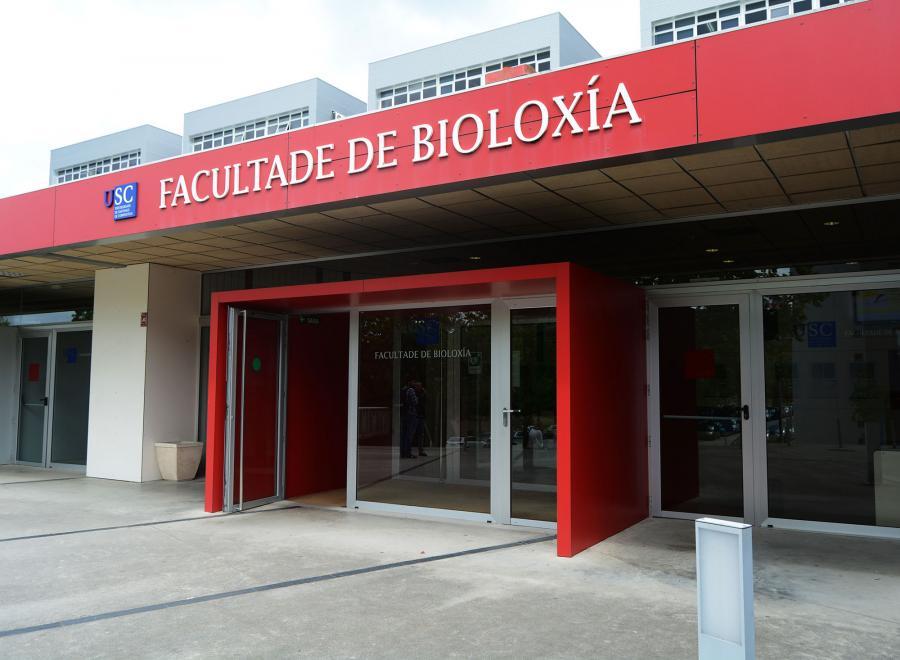 Facultade de Bioloxía. FOTO: Santi Alvite