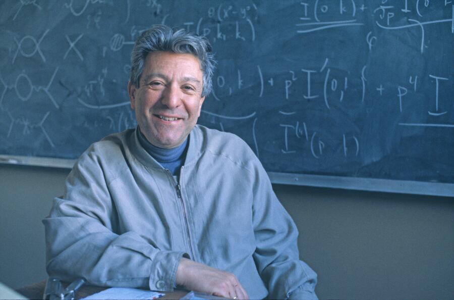 Jean Iliopoulos. Foto: CNRS Photothèque - Julien Quideau