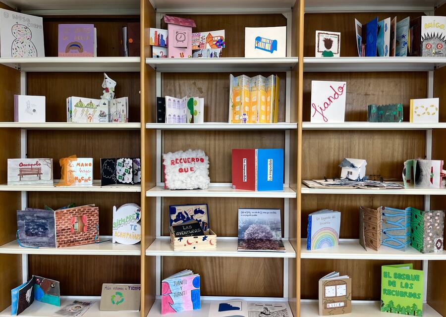 A exposición poderá visitarse ata o 16 de maio na biblioteca de Ciencias da Educación (Campus Norte)