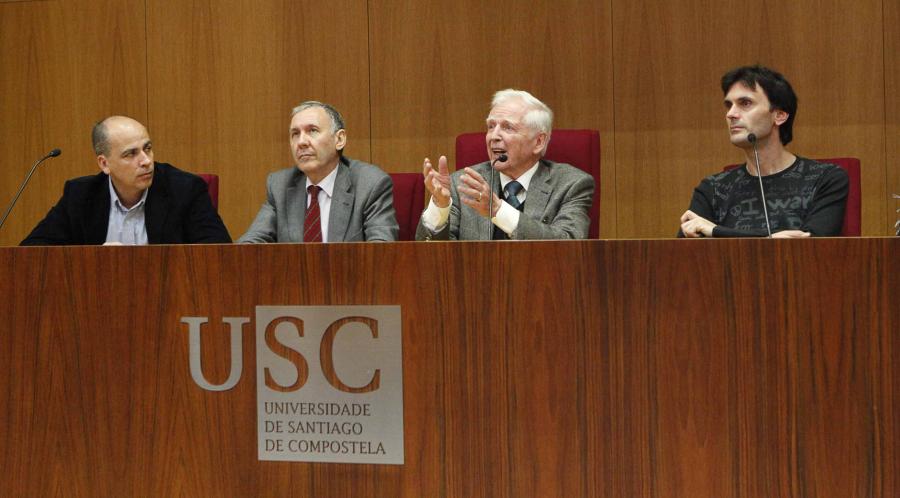 Mesa presidencial da xuntanza de Harald zur Hausen con investigadores
