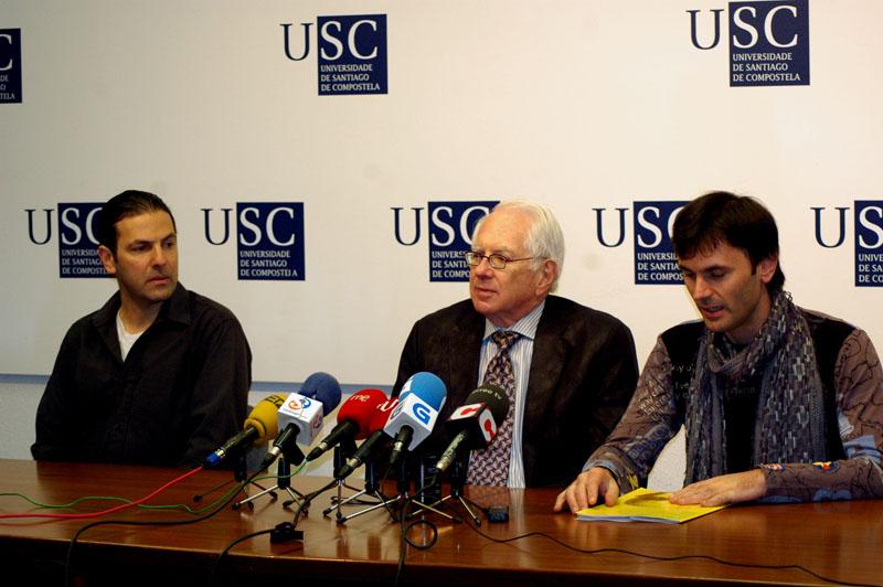 José Edelstein, Sheldon Lee Glashow e Jorge Mira na rolda de prensa