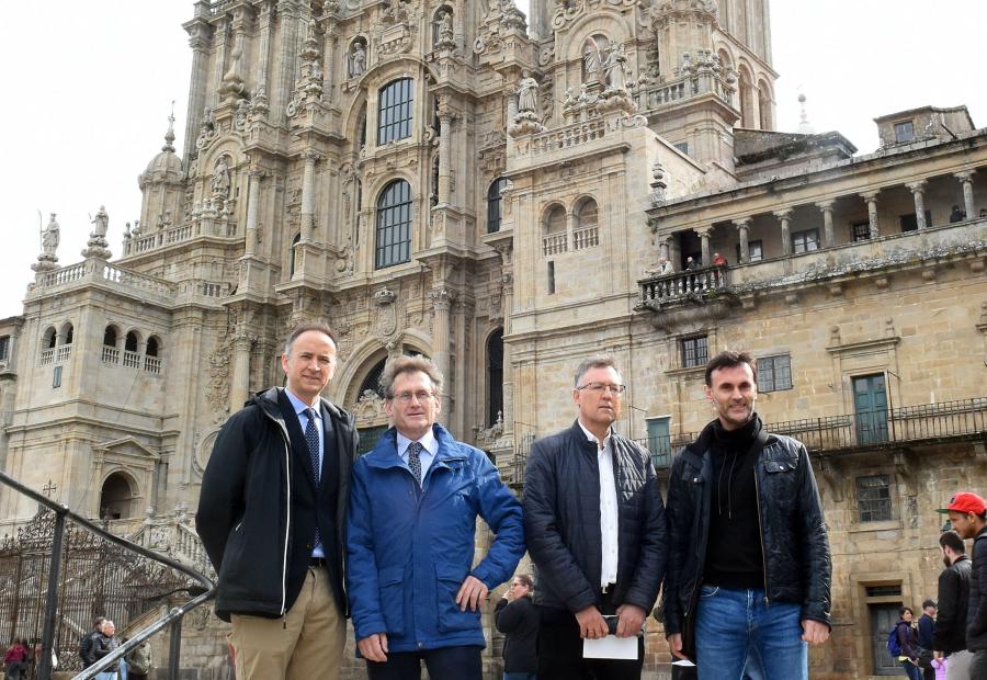 Diego Peña, Bernard L. Feringa, José Luis Mascareñas e Jorge Mira