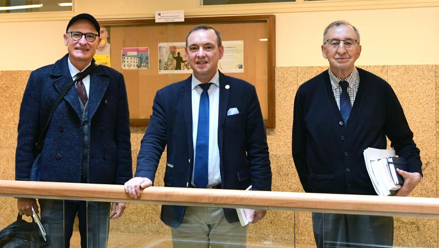 De esquerda a dereita, Miguel Sagüillo Fernández-Vega, Marcelino Agís e José Luis Mora García. FOTO: Santi Alvite