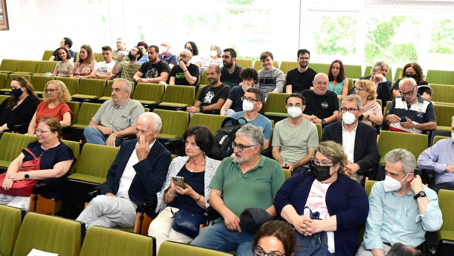 Público asistente ao acto. FOTO: Santi Alvite