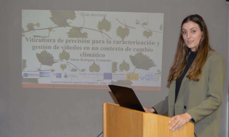 Marta Rodríguez Fernández, na defensa da súa tese de doutoramento na EPS de Enxeñaría