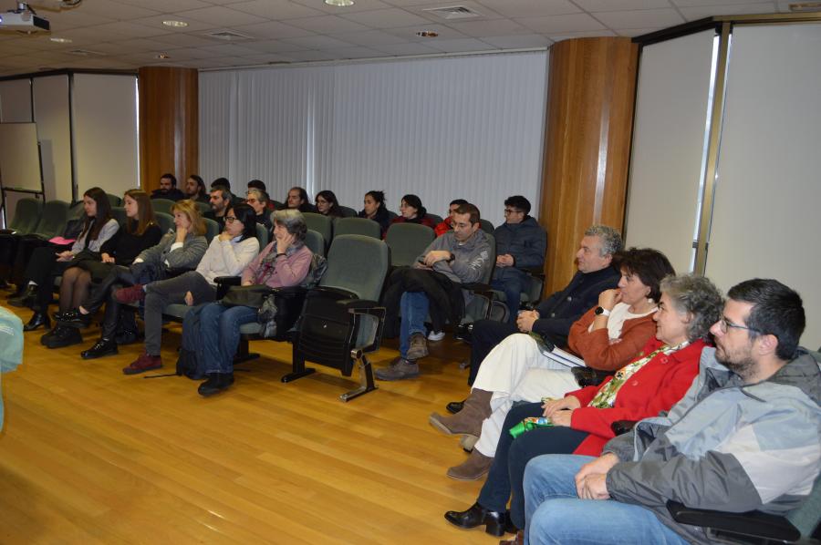 Público asistente á sesión de entrega dos VIII Premios Enxeñaría e Muller Rural