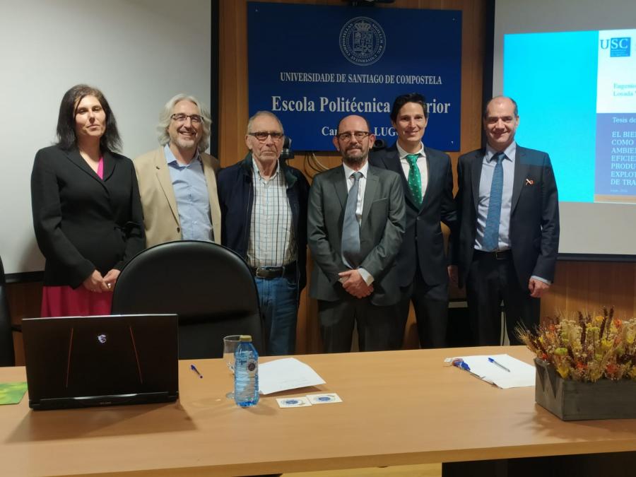 De esquerda a dereita, Dolores Fernández, Fernando Ruiz, Francisco Maseda, Eugenio Losada, Pedro Álvarez e Manuel Ramiro Rodríguez, na EPS de Enxeñaría