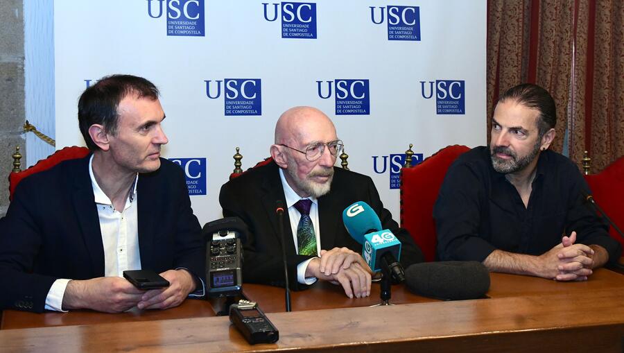 Jorge Mira, Kip Thorne e José Edelstein na rolda de prensa. FOTO: Santi Alvite Jorge Mira, Kip Thorne e José Edelstein na rolda de prensa. FOTO: Santi Alvite