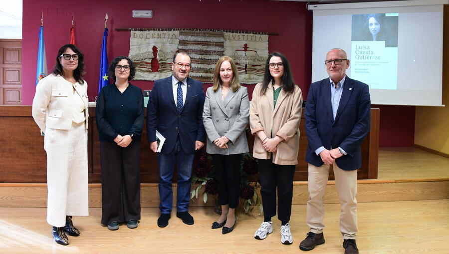De esquerda a dereita, Sonia Esperanza Rodríguez, Ana Cabana, Antonio López,  Ana Mª Gude, Aldara Cidrás e Juan Blanco. FOTO: Santi Alvite