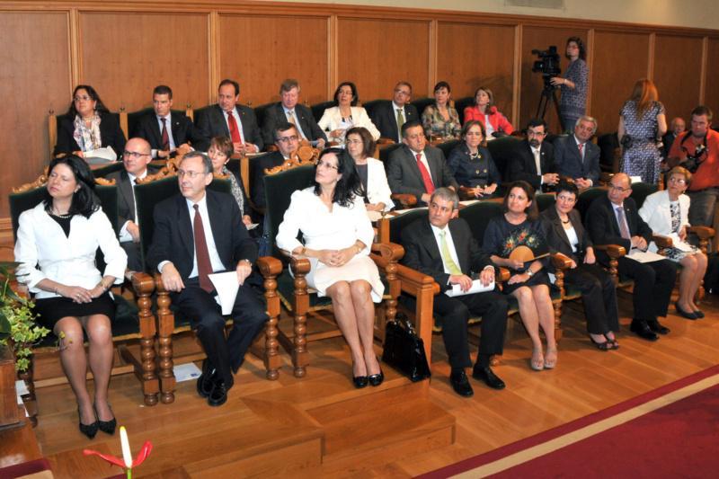 Juan Casares tomou posesión do seu cargo como reitor da Universidade de Santiago