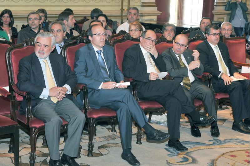 Corenta anos dedicados ao estudo e promoción do galego