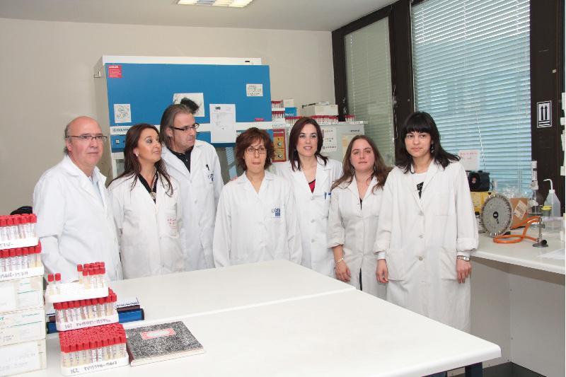 Os investigadores do Laboratorio de Referencia E. coli da USC exculpan aos cogombros españois como responsables do brote en Alemaña