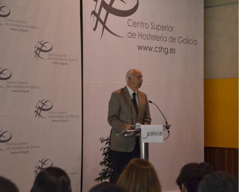 O reitor Juan Casares asistiu ao inicio de curso do Centro Superior de Hostalaría de Galicia
