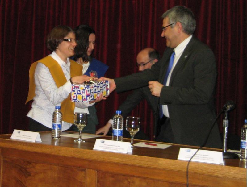 A residencia Bal e Gay de Lugo celebrou o acto académico de imposición de becas colexiais