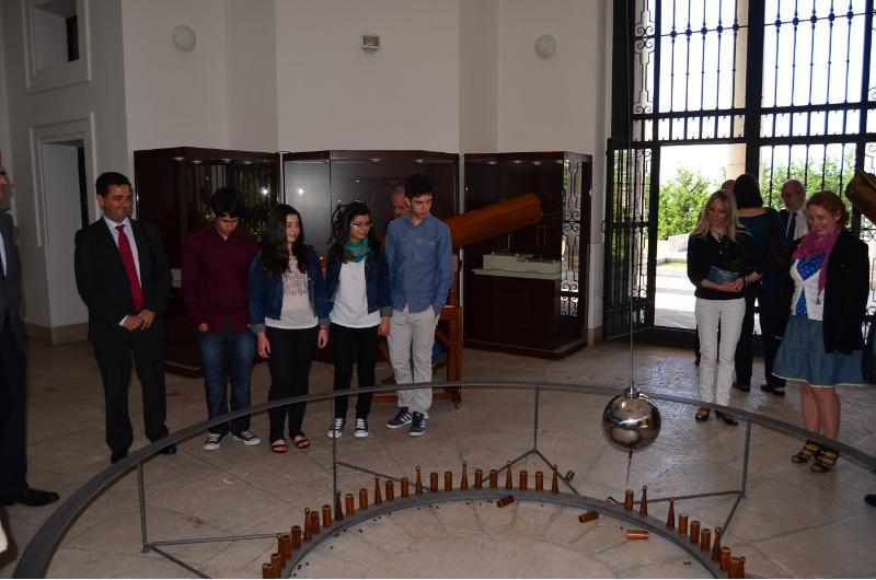 Os gañadores da D3Mobile Metrolgy League visitan o Real Observatorio de Madrid e o Centro Español de Metroloxía