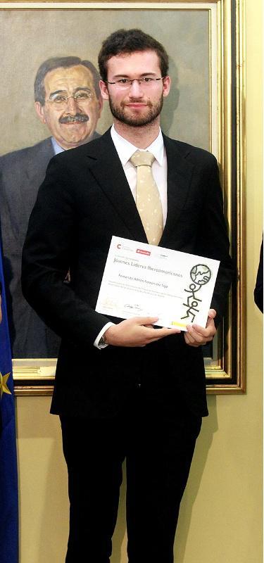 Unha investigación da USC no eido vitivinícola faise, ex aequo co CSIC, co Premio de Investigación 2013 da Real Academia Galega de Ciencias