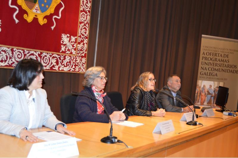 O V Encontro Galego de Programas Universitarios para Maiores cita 70 alumnos sénior das universidades galegas en Profesorado 